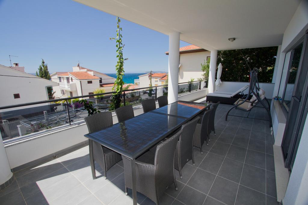 Villa Gg Podstrana Exterior photo